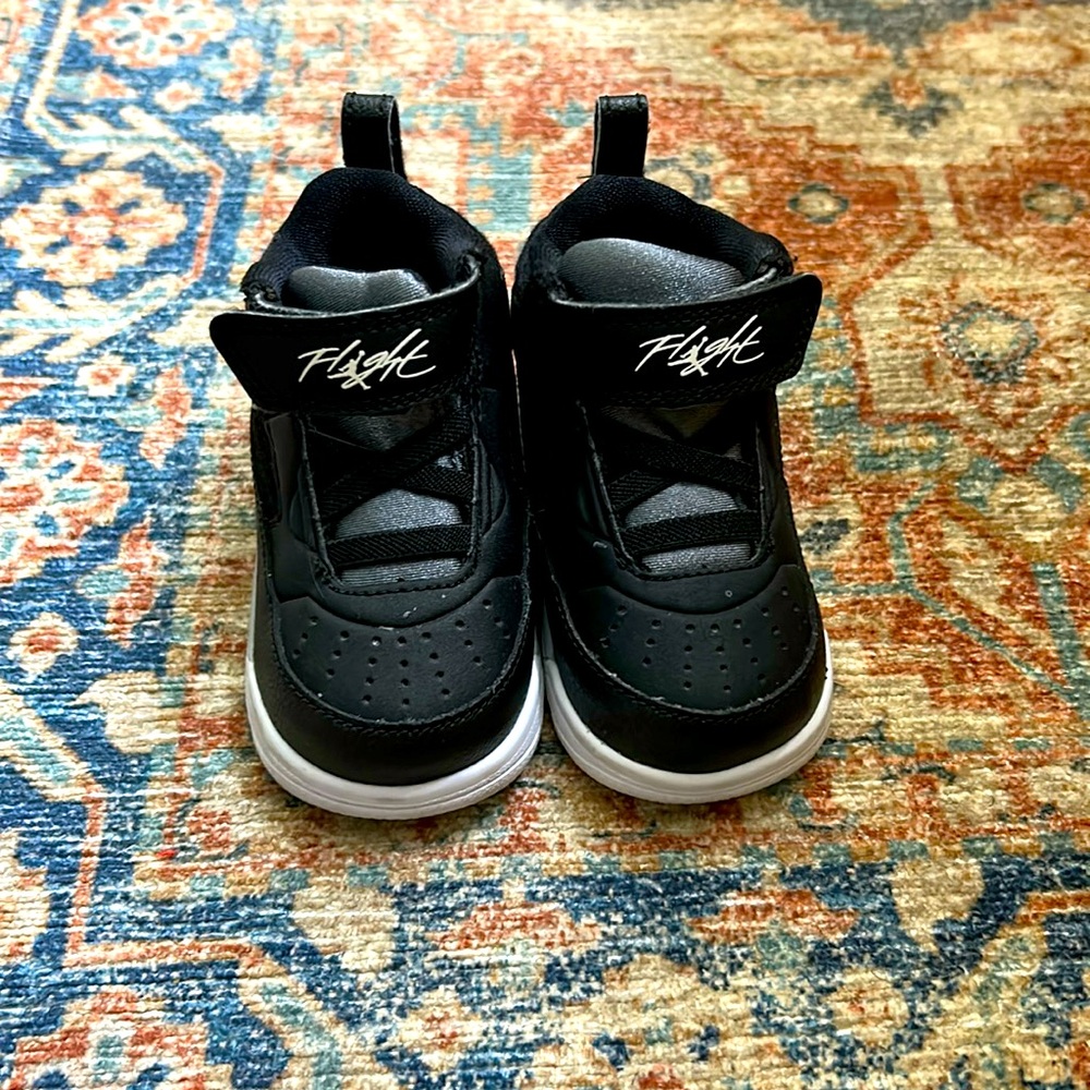 Nike Jordan Flight baby shoes white 4c